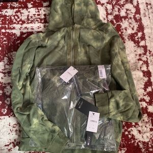Joe’s jeans hoodie, olive, size M, unisex, new, never worn.